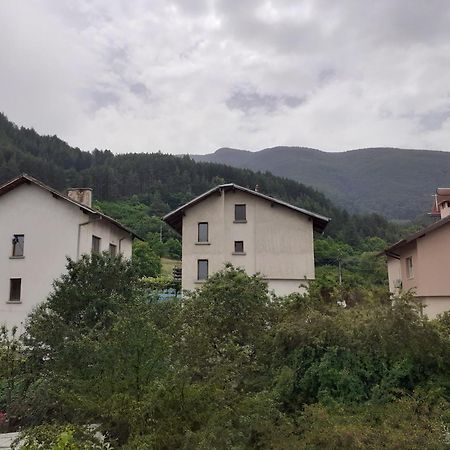 Easy Rooms Saparewa Banja Exterior foto