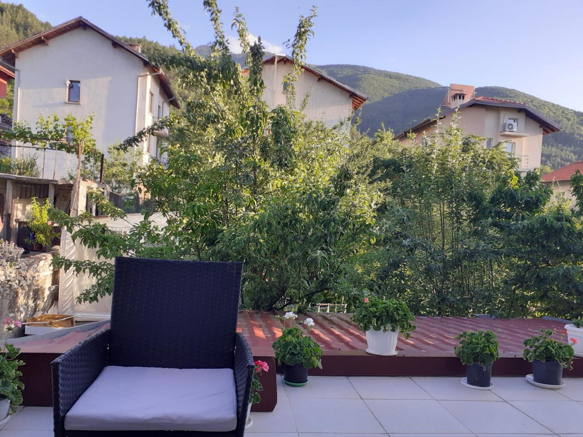 Easy Rooms Saparewa Banja Exterior foto